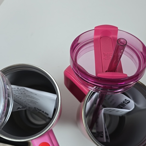 Stanley 2025 Target Pink Hearts And Berry Glitter Starbuck 2024  Tumbler Nwt - Picture 14 of 14
